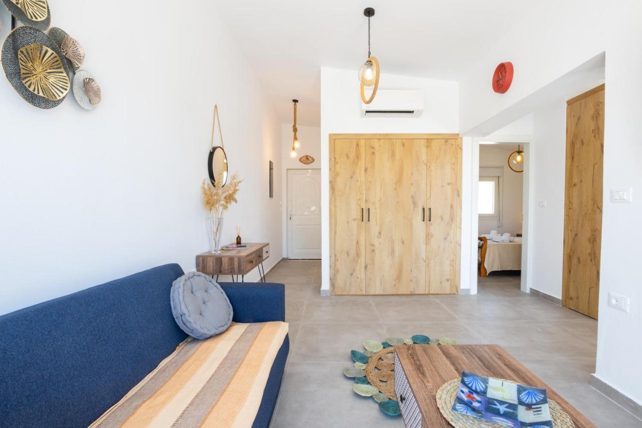 Aronia Luxury Apartments Karpathos Екстериор снимка