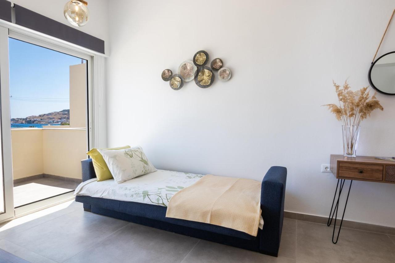 Aronia Luxury Apartments Karpathos Екстериор снимка